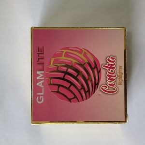 Glamlite Concha Highlighter (discontinued)
